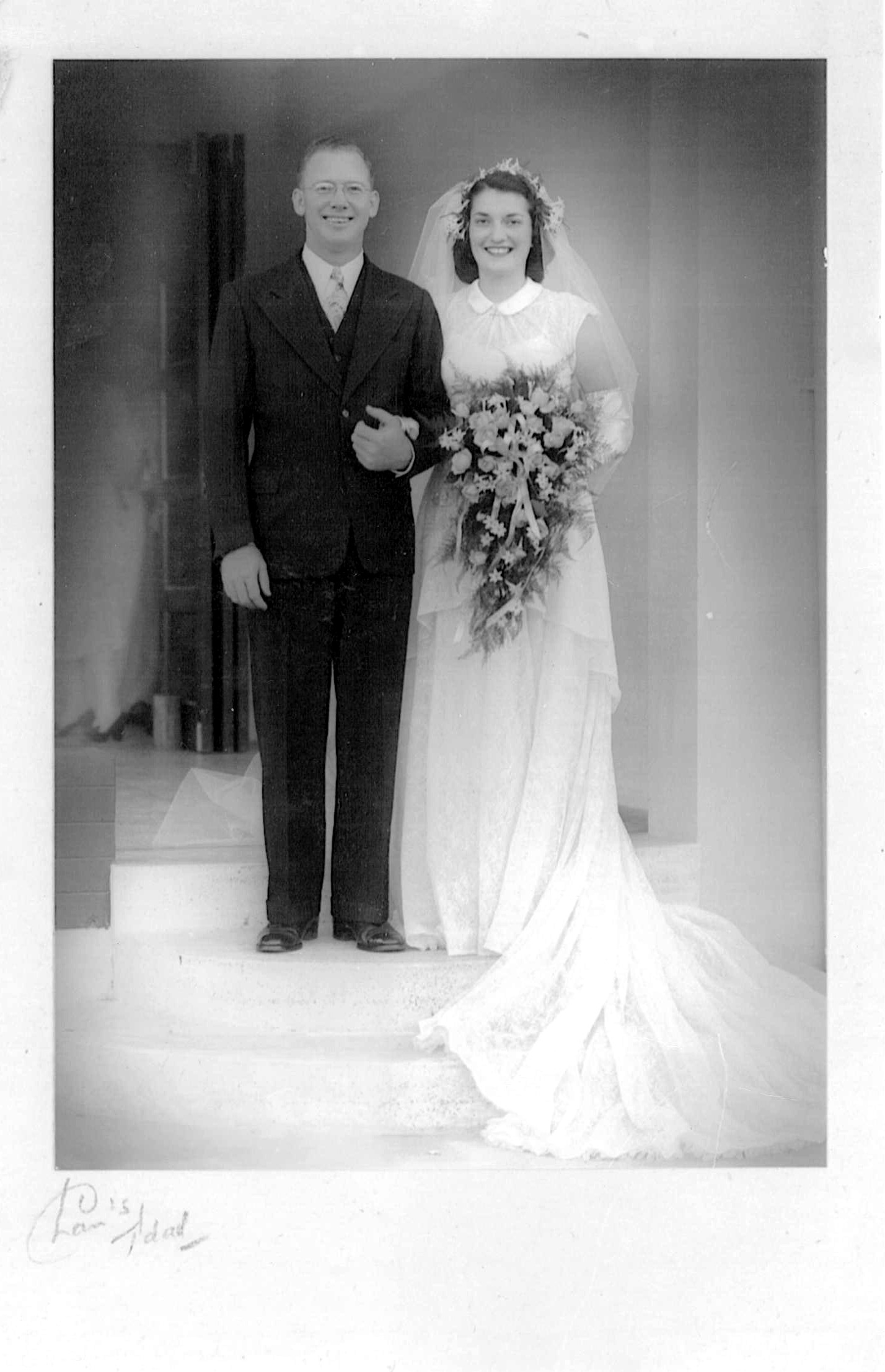 Clement Noel Foster and Edith Mary Philipps - Wedding 11 Dec 1948