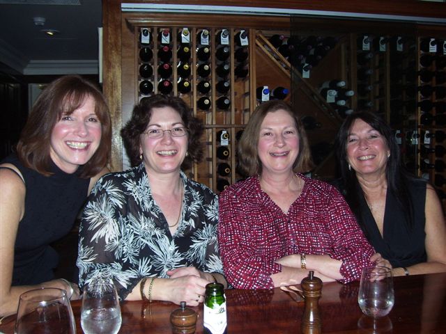 Foster_sisters_2008.JPG