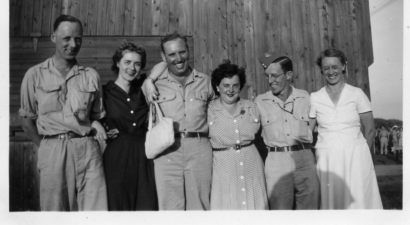 Richie, Tommy's sister, Stan, Audrey Crittenden, Sam, Bertha