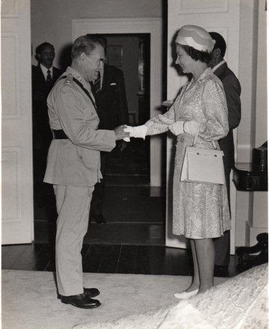 Nigel and Queen Elizabeth February 1975.jpg