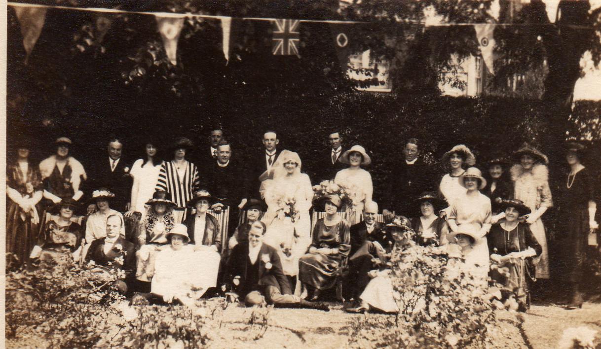 The wedding party - family and friends 1921 at Carletons house in Muswell Hill.jpg