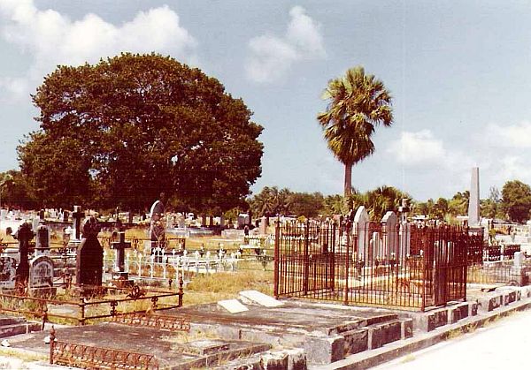 Westbury_Cemetery