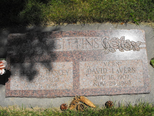 david_lavern_gittins_headstone.jpg