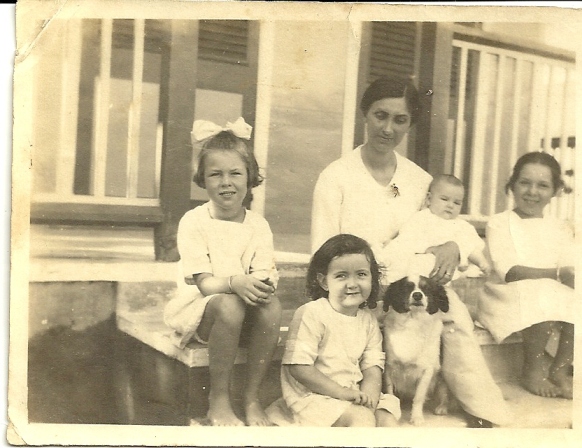 L-R: Margaret 'Aunt Sis' Gittens, unknown, Edith 'Gran" Gittens, Isobel 'Jeanne' Gittens, Edith 'Doreen' Gittens