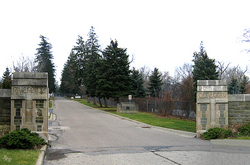 riverside_cemetery_michigan.jpg